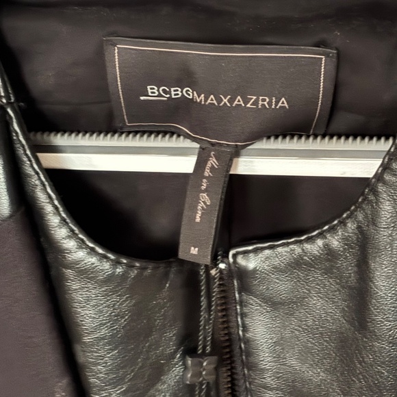 BCBG MAX AZRIA LIU Black Leather Vest 100% Lamb  Sz Medium - Picture 5 of 11